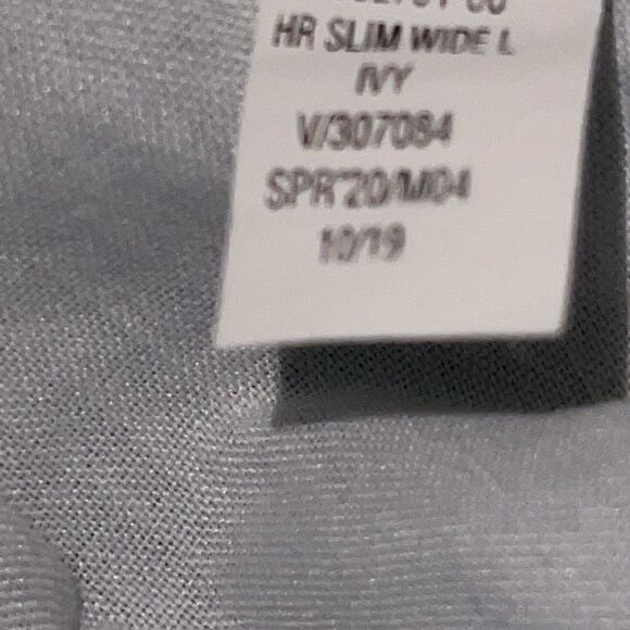 Old Navy Slim High Waist Wide Leg Jeans​​​​​ - Picture 7 of 8